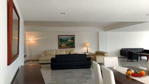Apartamento (1 Nivel) en Alquiler en Las Mercedes, Distrito Metropolitano - 10