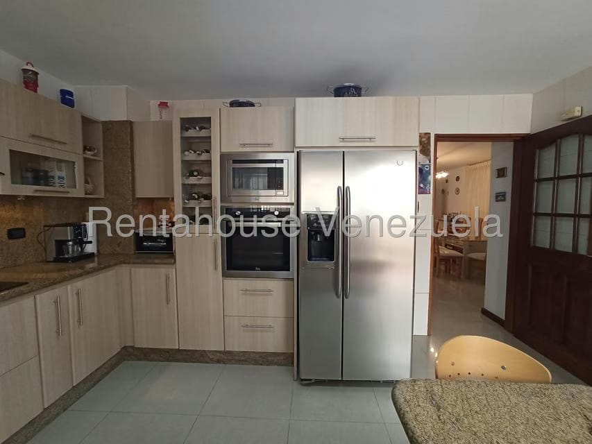 Casa (Duplex) en Venta en Alto Prado, Distrito Metropolitano - 13