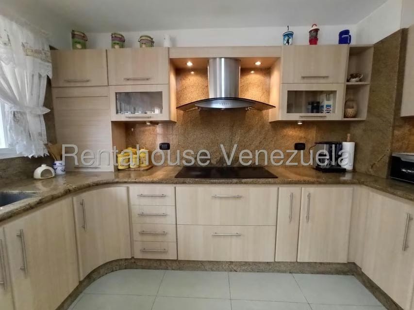 Casa (Duplex) en Venta en Alto Prado, Distrito Metropolitano - 15