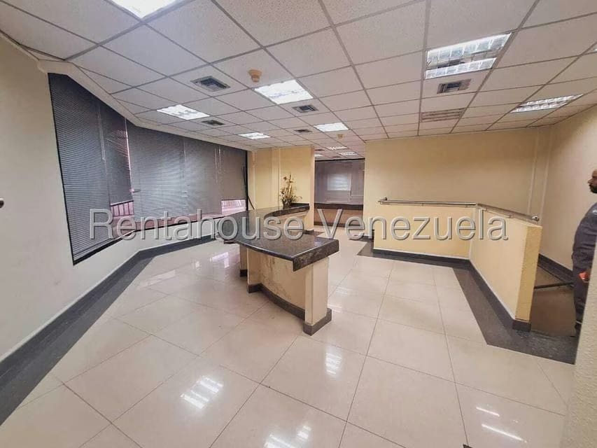 Comercial (Local Comercial) en Alquiler en Nueva Barcelona, Anzoategui - 16