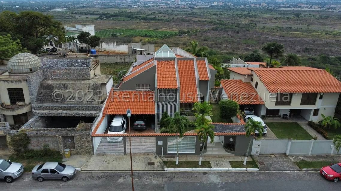 Casa (Multipes Niveles) en Venta en Monte Real, Lara - 55
