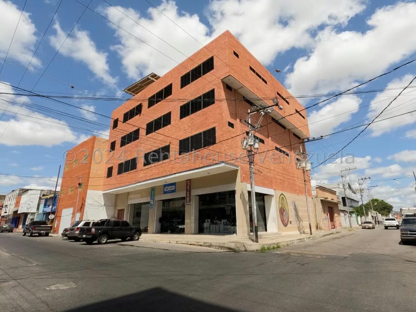 Comercial (Edificio) en Venta en Centro, Lara - 20
