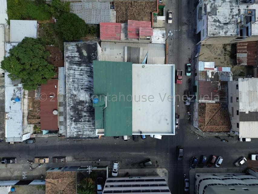 Comercial (Edificio) en Venta en Centro, Lara - 33