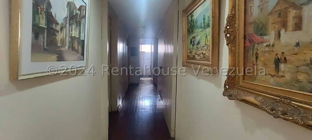 Apartamento (1 Nivel) en Venta en Santa Eduvigis, Distrito Metropolitano - 28
