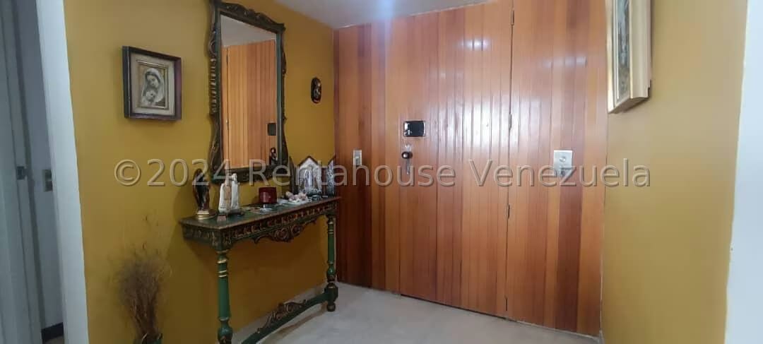 Apartamento (1 Nivel) en Venta en Santa Eduvigis, Distrito Metropolitano - 5
