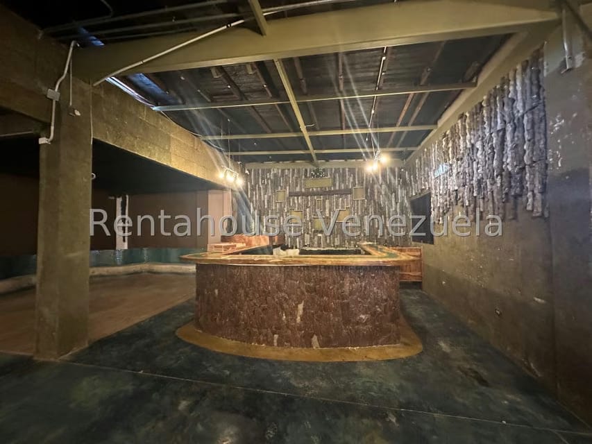 Comercial (Local Comercial) en Alquiler en El Hatillo, Distrito Metropolitano - 11