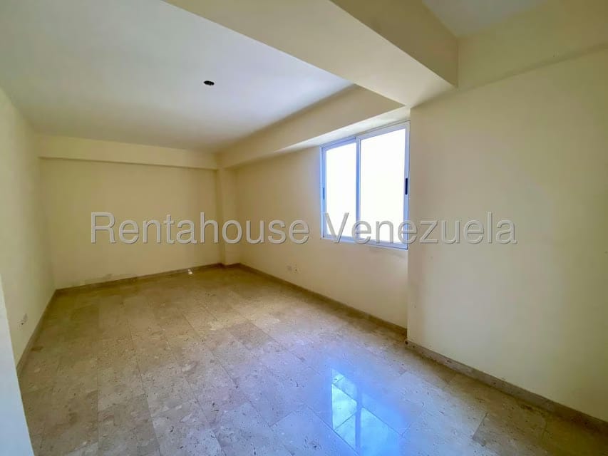 Apartamento (Duplex) en Venta en Parroquia Santa Rosa, Lara - 34