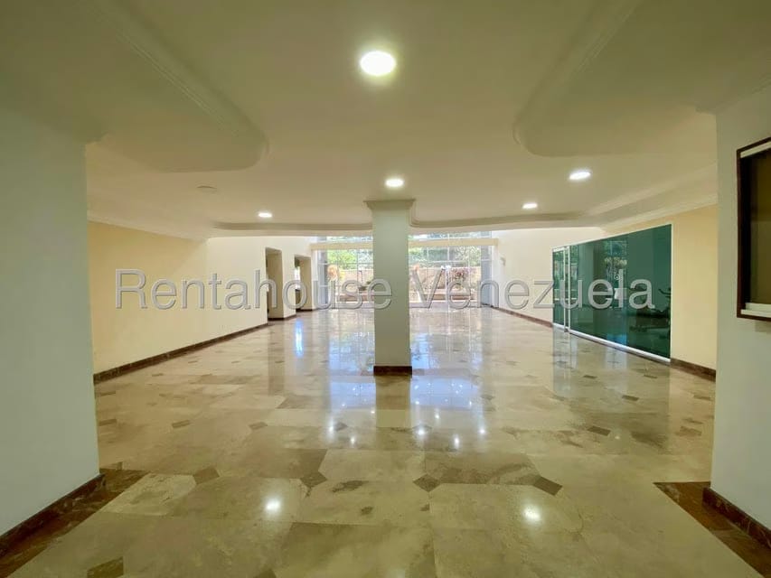 Apartamento (Duplex) en Venta en Parroquia Santa Rosa, Lara - 46