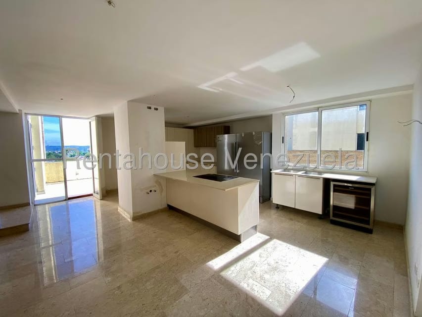 Apartamento (Duplex) en Venta en Parroquia Santa Rosa, Lara - 10