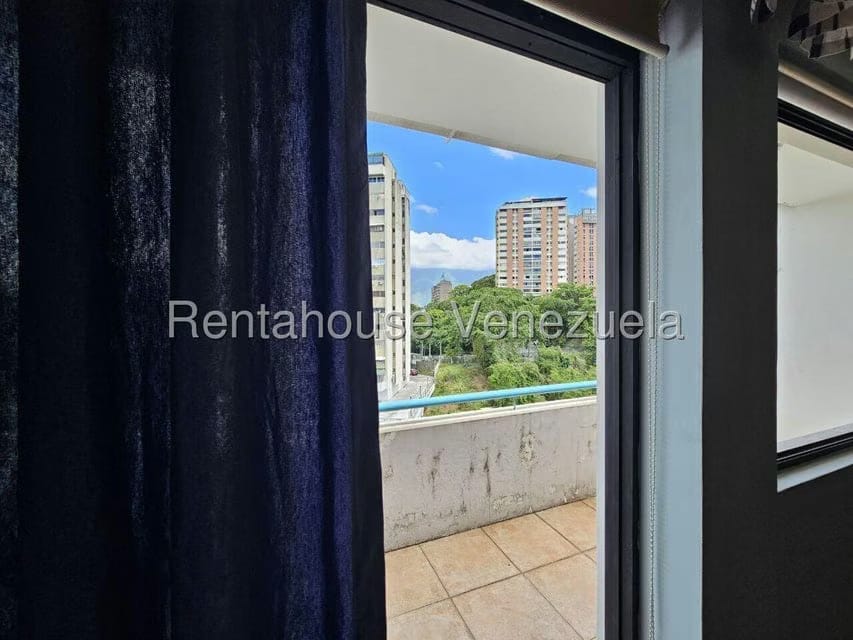 Apartamento (1 Nivel) en Venta en Santa Ines, Distrito Metropolitano - 34