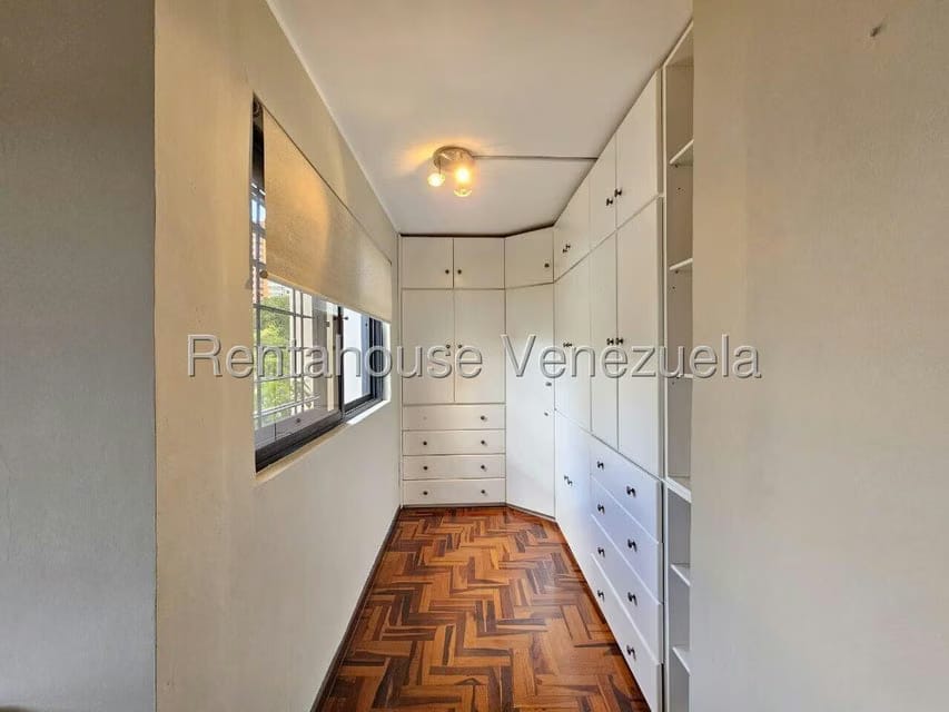 Apartamento (1 Nivel) en Venta en Santa Ines, Distrito Metropolitano - 45