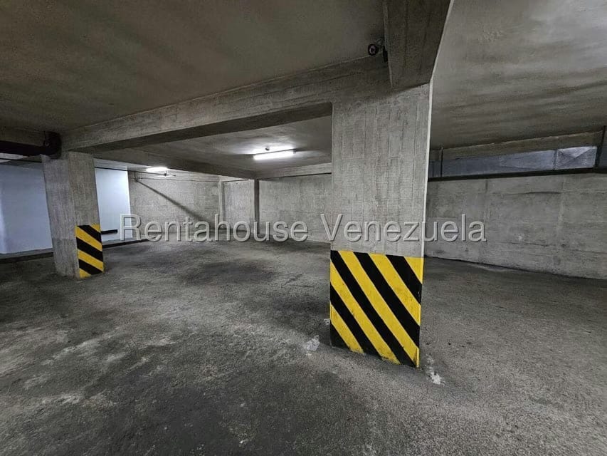 Apartamento (1 Nivel) en Venta en Santa Ines, Distrito Metropolitano - 50