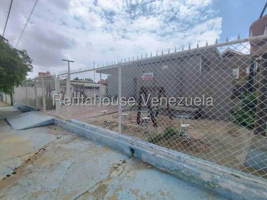 Comercial (Local Comercial) en Alquiler en Tierra Negra, Zulia