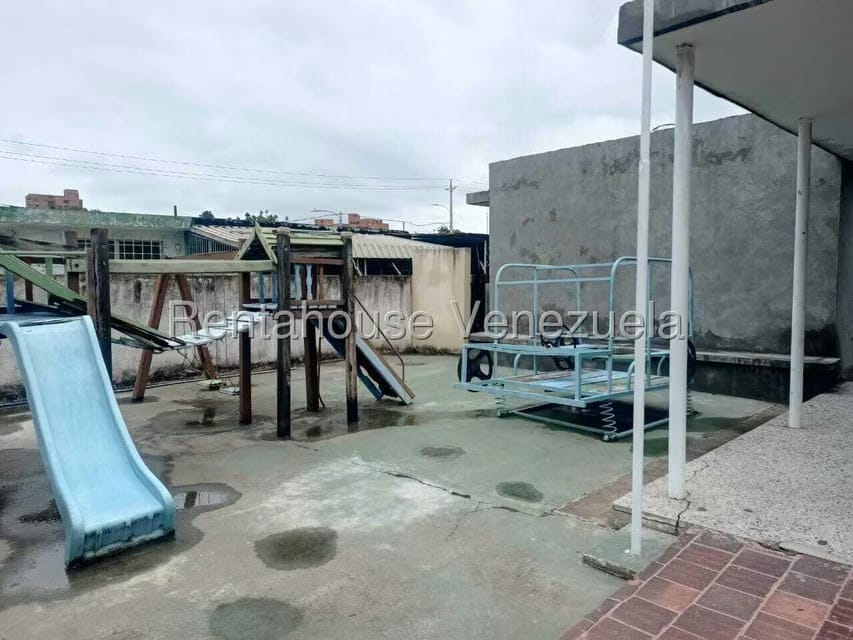 Comercial (Local Comercial) en Alquiler en Tierra Negra, Zulia - 3