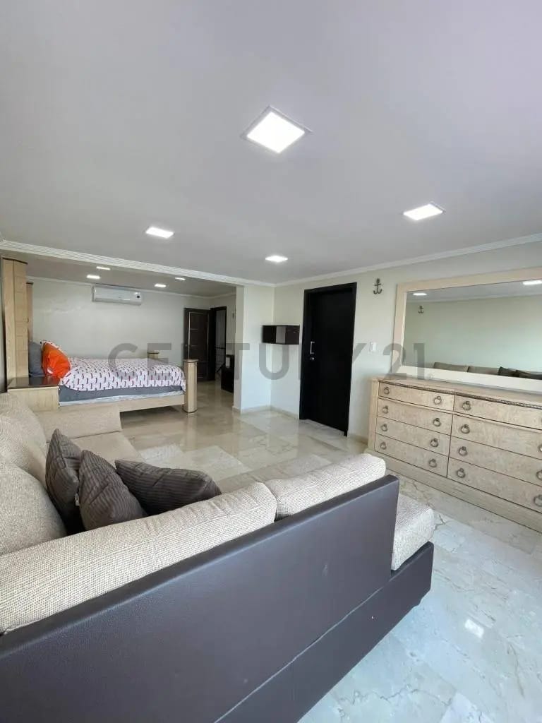 Moderna casa en el Conjunto Residencial Casa Bote A - 14