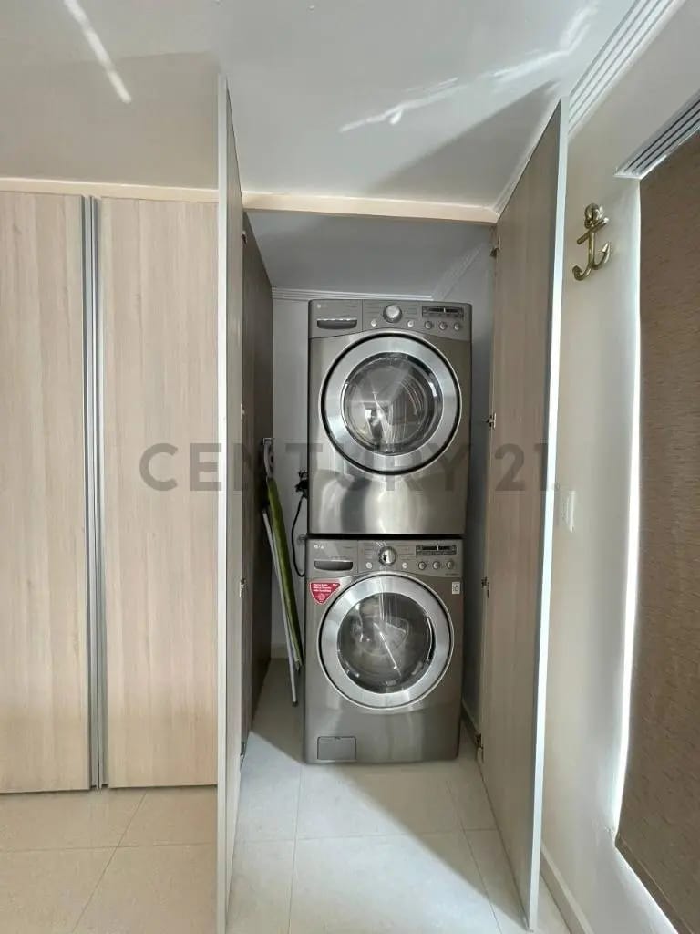 Moderna casa en el Conjunto Residencial Casa Bote A - 15
