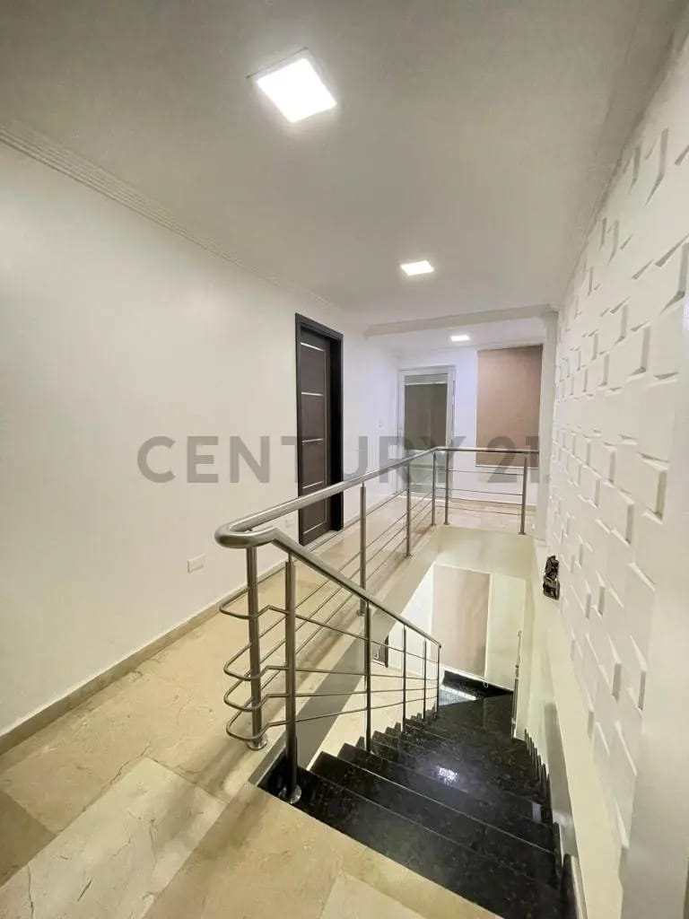 Moderna casa en el Conjunto Residencial Casa Bote A - 7