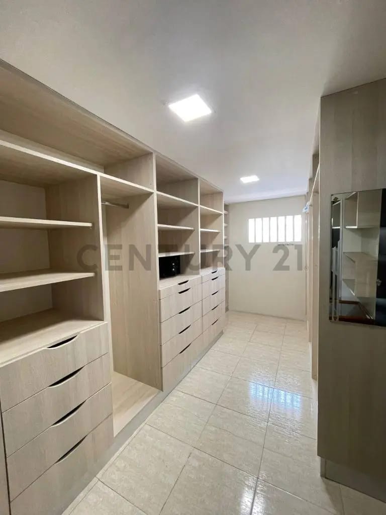 Moderna casa en el Conjunto Residencial Casa Bote A - 9
