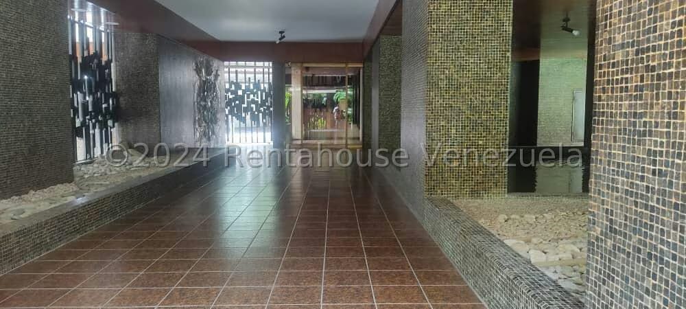 Apartamento (1 Nivel) en Venta en Las Mesetas de Santa Rosa de Lima, Distrito Metropolitano - 2