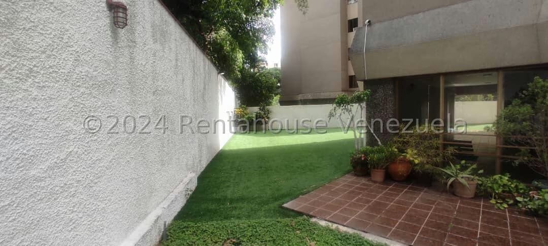 Apartamento (1 Nivel) en Venta en Las Mesetas de Santa Rosa de Lima, Distrito Metropolitano - 31