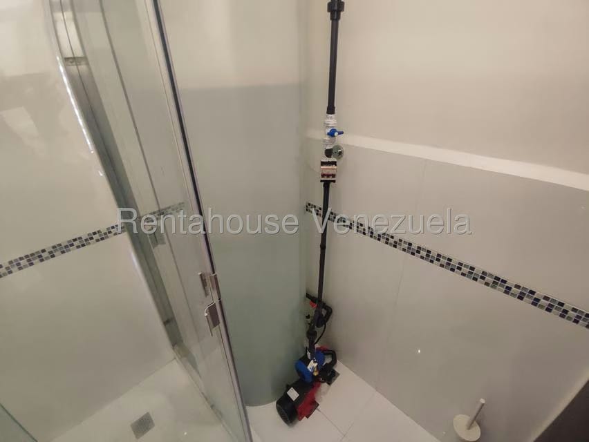 Apartamento (1 Nivel) en Venta en El Rincon, Carabobo - 11