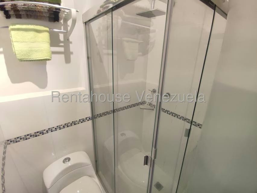 Apartamento (1 Nivel) en Venta en El Rincon, Carabobo - 10