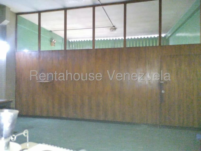 Comercial (Local Comercial) en Alquiler en Centro, Lara - 11
