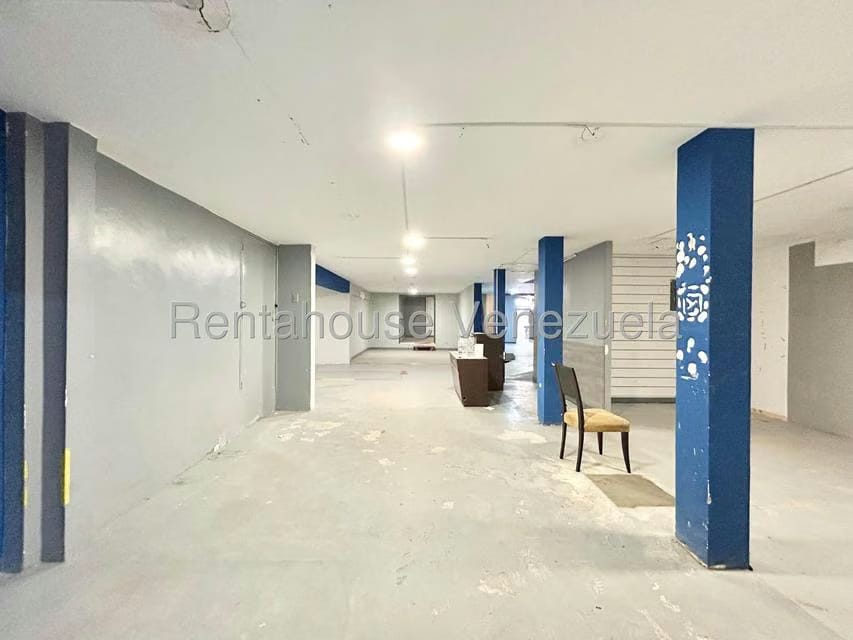 Casa (1 Nivel) en Venta en Chuao, Distrito Metropolitano - 11