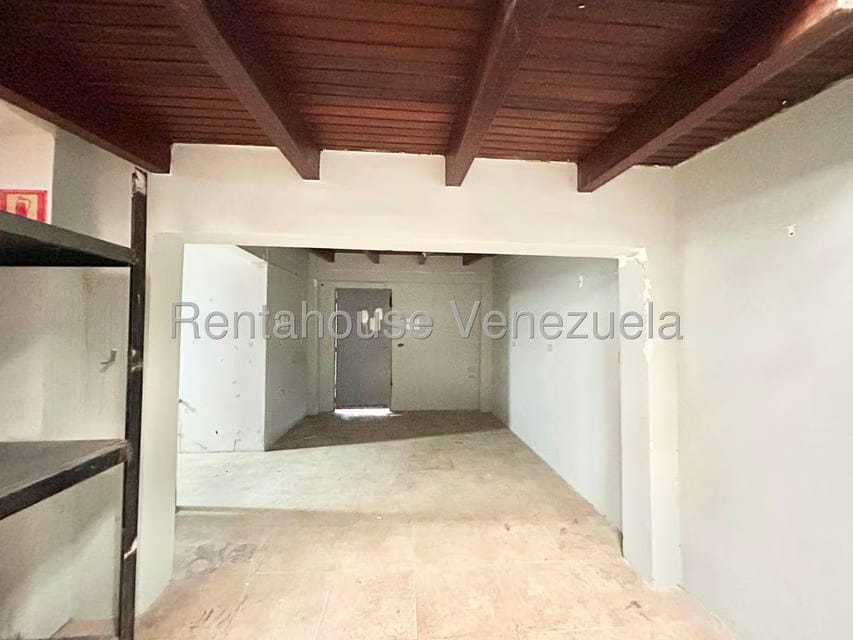 Casa (1 Nivel) en Venta en Chuao, Distrito Metropolitano - 19