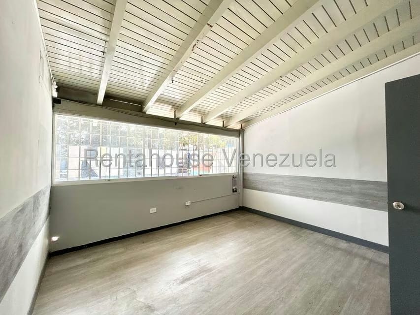 Casa (1 Nivel) en Venta en Chuao, Distrito Metropolitano - 29