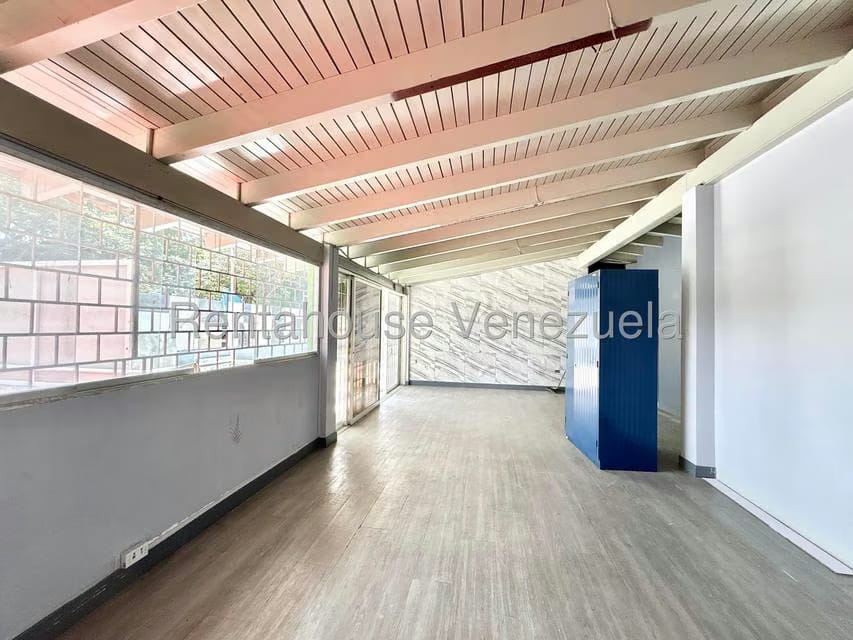 Casa (1 Nivel) en Venta en Chuao, Distrito Metropolitano - 36