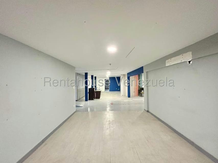 Casa (1 Nivel) en Venta en Chuao, Distrito Metropolitano - 9