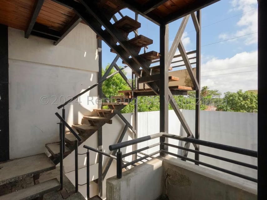 Casa (Multipes Niveles) en Venta en Almarriera, Lara - 12