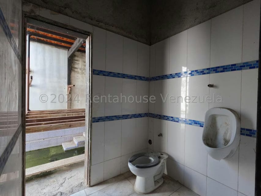 Casa (Multipes Niveles) en Venta en Almarriera, Lara - 26