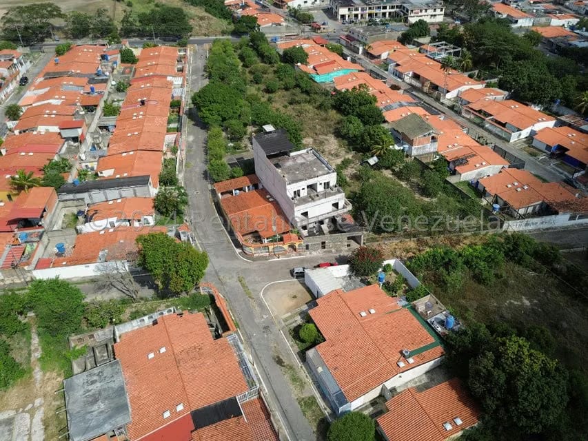 Casa (Multipes Niveles) en Venta en Almarriera, Lara - 28