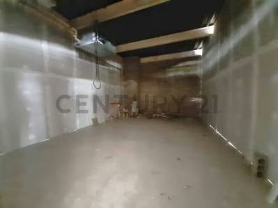 Venta de local en obra gris - 2