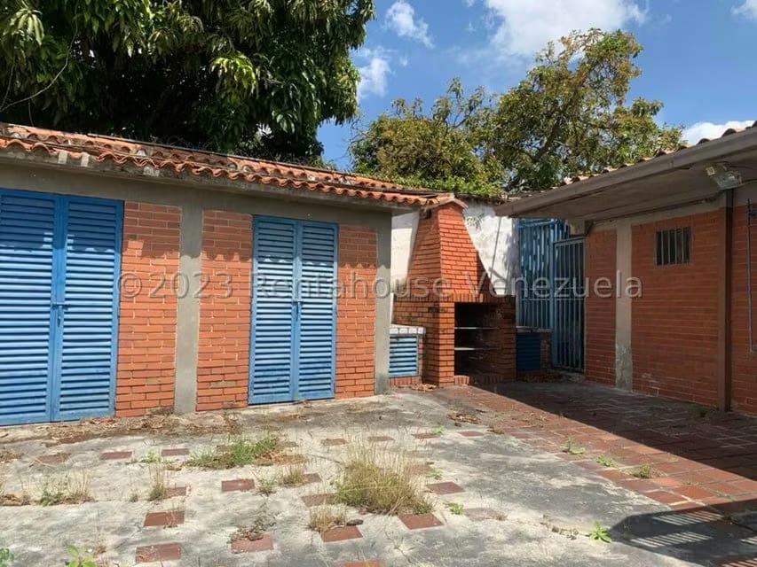Casa (1 Nivel) en Venta en Cumbres de Curumo, Distrito Metropolitano - 13