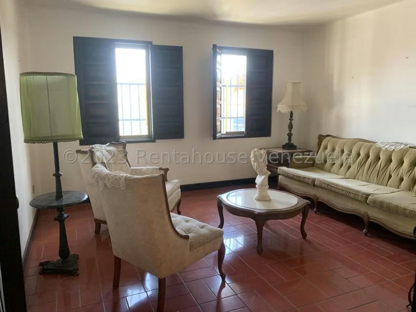 Casa (1 Nivel) en Venta en Cumbres de Curumo, Distrito Metropolitano - 30