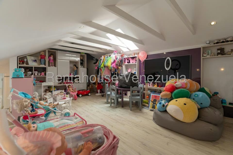 Casa (Multipes Niveles) en Venta en Alto Hatillo, Distrito Metropolitano - 20