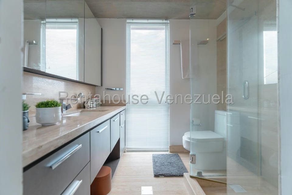 Casa (Multipes Niveles) en Venta en Alto Hatillo, Distrito Metropolitano - 24