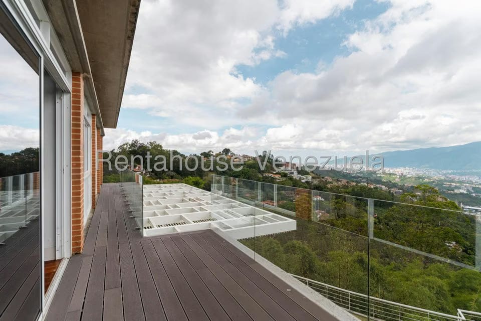 Casa (Multipes Niveles) en Venta en Alto Hatillo, Distrito Metropolitano - 29