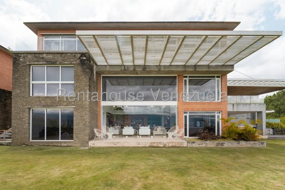 Casa (Multipes Niveles) en Venta en Alto Hatillo, Distrito Metropolitano - 57