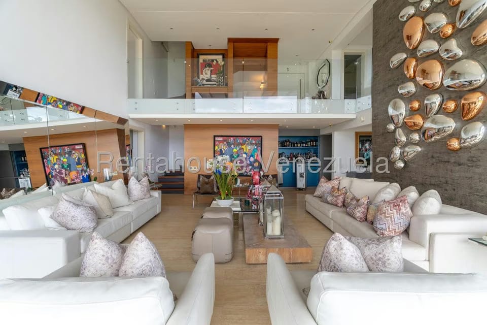 Casa (Multipes Niveles) en Venta en Alto Hatillo, Distrito Metropolitano - 7