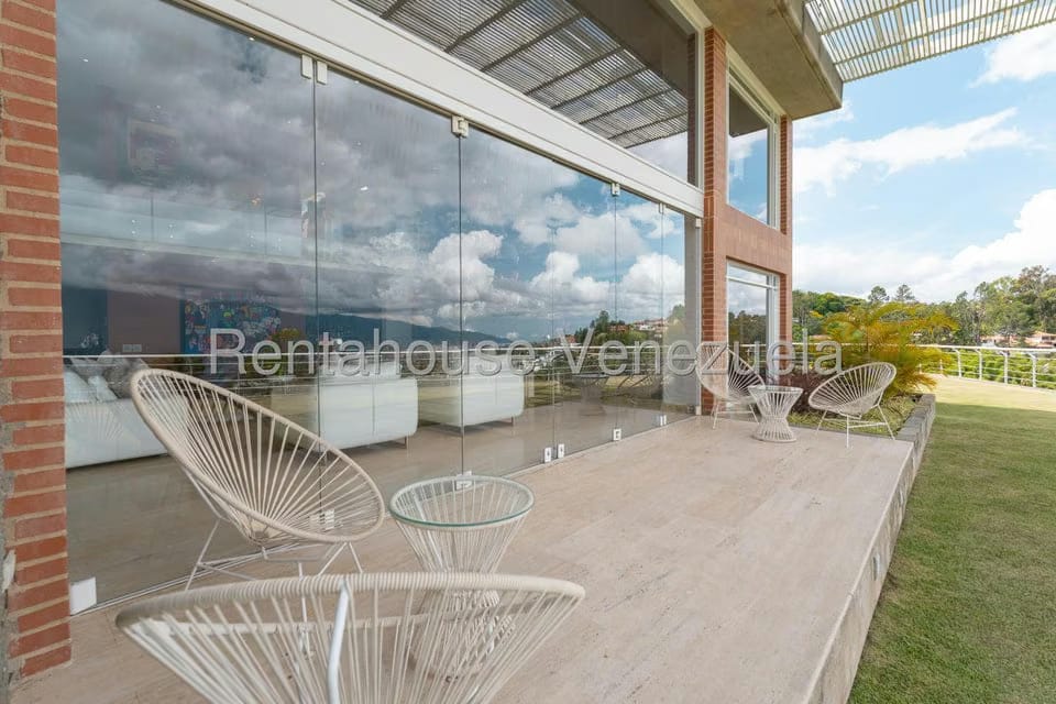 Casa (Multipes Niveles) en Venta en Alto Hatillo, Distrito Metropolitano - 10