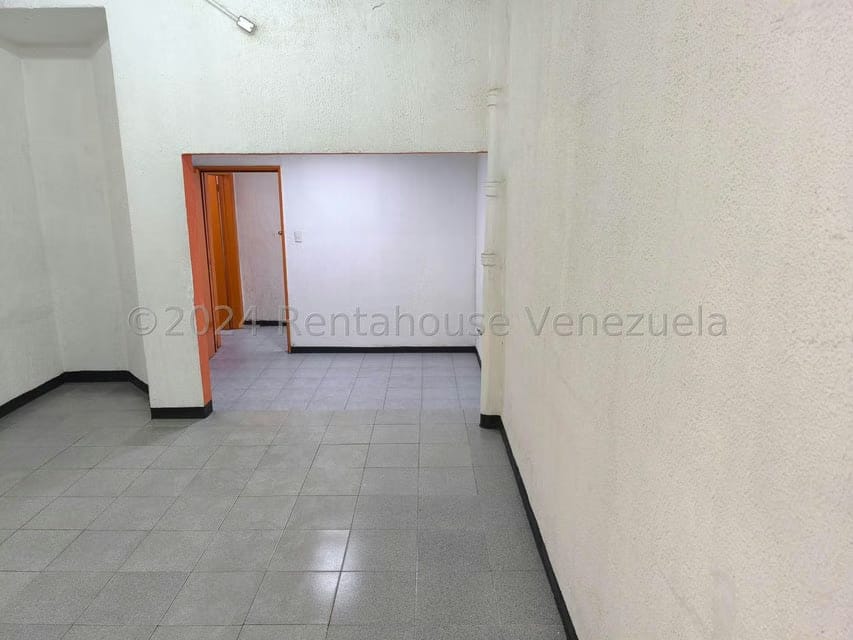 Comercial (Oficina) en Alquiler en Parroquia La Candelaria, Distrito Metropolitano - 15