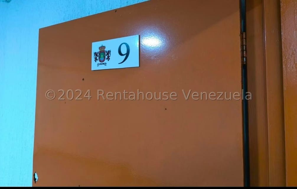 Comercial (Oficina) en Alquiler en Parroquia La Candelaria, Distrito Metropolitano - 8