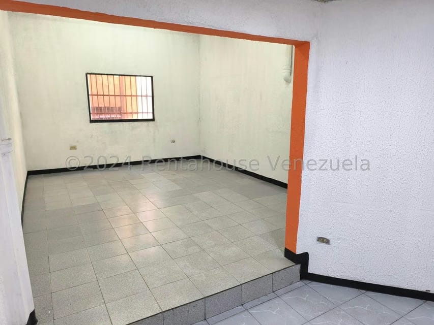 Comercial (Oficina) en Alquiler en Parroquia La Candelaria, Distrito Metropolitano - 10