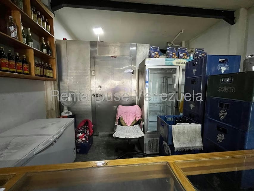 Comercial (Local Comercial) en Venta en Catia, Distrito Metropolitano - 13