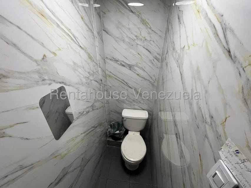 Comercial (Local Comercial) en Venta en Catia, Distrito Metropolitano - 20