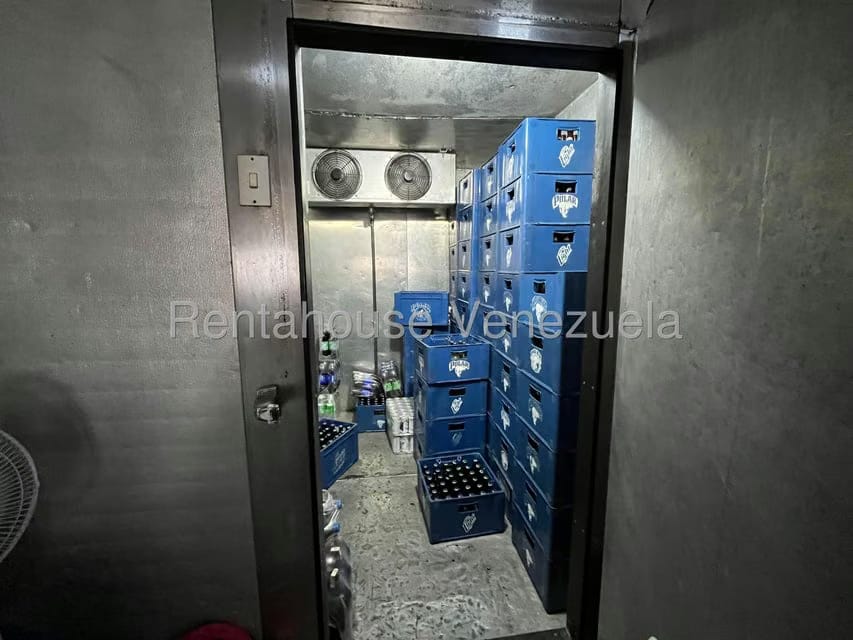 Comercial (Local Comercial) en Venta en Catia, Distrito Metropolitano - 21